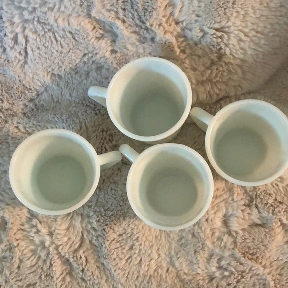Four Vintage Milk Glass Mugs by Pyrex* - Picture 5 of 9